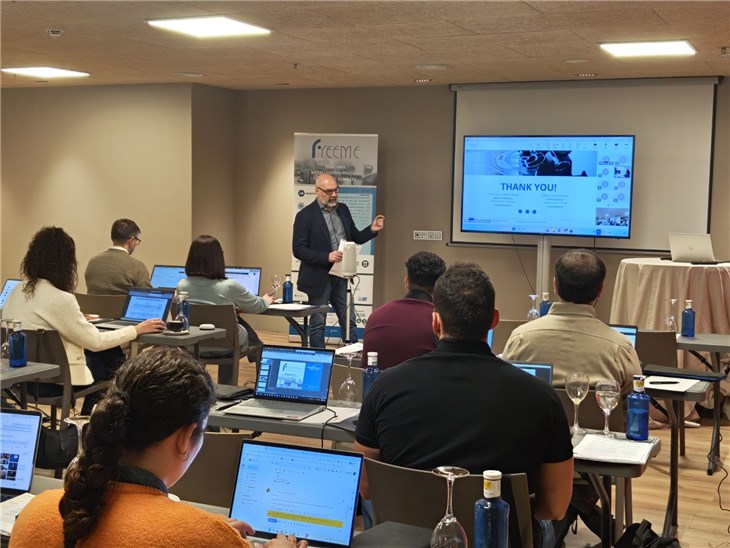 FreeMe - Metallizzazione atossica di superfici plastiche: avanzamenti dal M45 Consortium Meeting di Siviglia